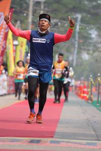 BIB: 892
                            <button type="button" onclick="openModal(8220689)" class="btn btn-primary btn-sm float-right btn-popup" data-toggle="modal" data-target=".modal-high-quality">
                        <i class="fas fa-shopping-cart"></i> Add to Cart
                    </button>
                                            <button type="button" onclick="isThisMe(8220689, true)" class="btn btn-success btn-sm float-right btn-popup btn-isme hidden" data-toggle="tooltip" data-placement="bottom" title="นี่คือรูปของคุณใช่ไหม คลิกที่นี่เพื่อเอาเข้าอัลบั้ม">
                        <i class="fas fa-plus"></i> Add to album
                    </button>
                    <button type="button" onclick="isThisMe(8220689, false)" class="btn btn-warning btn-sm float-right btn-popup btn-isnotme hidden">
                        <i class="fas fa-ban"></i> Remove from album
                    </button>